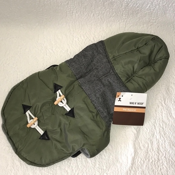 Wag N Woof NFLPA Pet Wear Hooded Dog Jacket - Picture 1 of 7